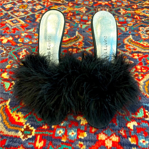 Jacques Levine Black Feather Heel Pumps size 6 - Picture 4 of 4